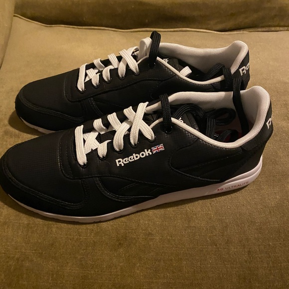 New Reebok Ultralite - Picture 2 of 8